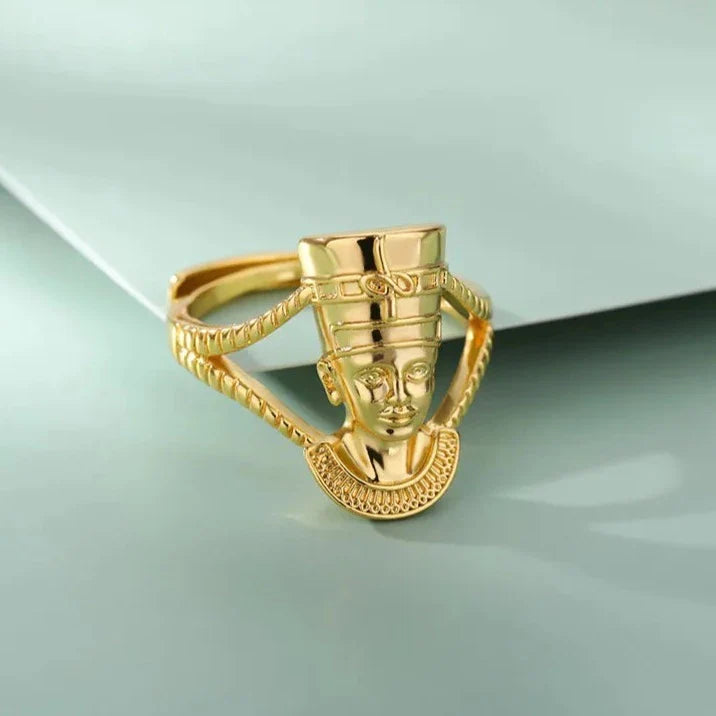 Nefertiti Ring